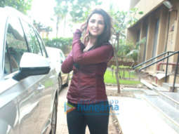 Parineeti Chopra snapped in Juhu