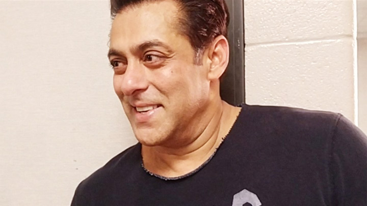 “People haven’t seen a show like Dabangg Reloaded ever”: Salman Khan “People haven’t seen a show like Dabangg Reloaded ever”: Salman Khan