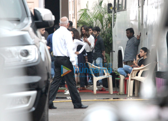 priyanka chopra snapped at mehboob studio 3