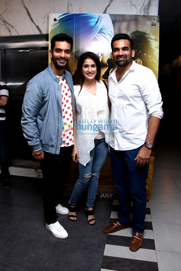 sachin tendulkar and fatima sana shaikh snapped attending the screening of soorma 005 6