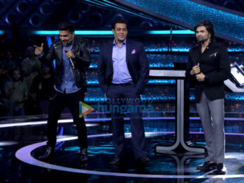 Salman Khan, Guru Randhawa and Himesh Reshammiya snapped on the sets of Dus Ka Dum