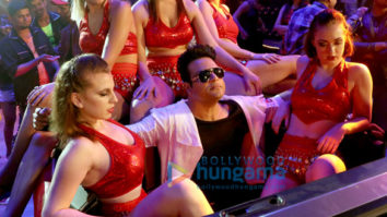 Movie Stills Of The Movie Sharma Ji Ki Lag Gai