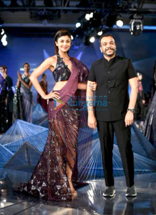 Shilpa Shetty walks the ramp for Amit Agarwal at India Couture Week 2018