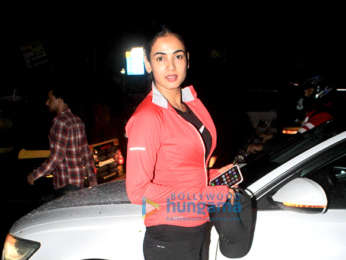 Sonal Chauhan snapped at the gym in Juhu