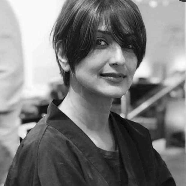 Sonali Bendre posts a new look amidst on-going Cancer treatment, talks about her struggle