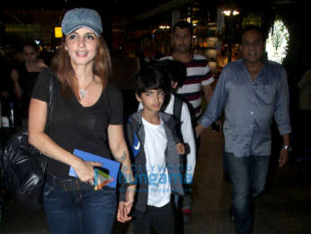 Sonam Kapoor Ahuja, Tiger Shroff and others snapped at the airport last night