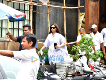 Sonam Kapoor Ahuja and Anand Ahuja spotted at their new shop in Bandra