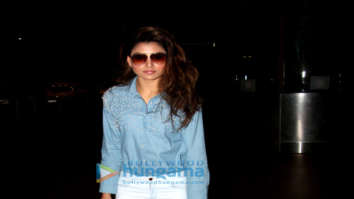 Urvashi Rautela, Kriti Sanon and others snapped at the airport