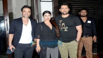 Aftab Shivdasani, Nin Dusanj and Tusshar Kapoor spotted at Bastian in Bandra