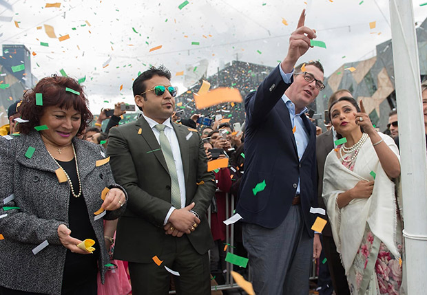After meeting Rani Mukerji, Minister Daniel Andrews starts a 5 Million Dollar grant for Bollywood After meeting Rani Mukerji, Minister Daniel Andrews starts a 5 Million Dollar grant for Bollywood