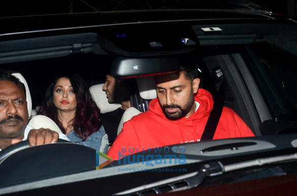 Aishwarya Rai Bachchan and Abhishek Bachchan spotted at Juhu PVR Aishwarya Rai Bachchan and Abhishek Bachchan spotted at Juhu PVR