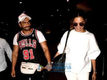 Akshay Kumar, Mandana Karimi and others snapped at Mumbai airport