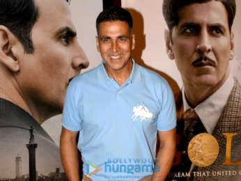 Akshay Kumar and Mouni Roy snapped promoting Gold