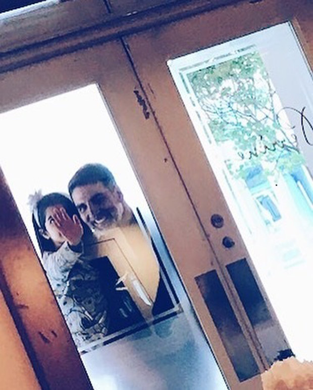 Akshay Kumar and Nitara get clicked by Twinkle Khanna and the result is beyond beautiful