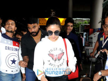 Alia Bhatt, Janhvi Kapoor and others snapped at the airport