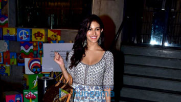 Amyra Dastur snapped at Bandra Project