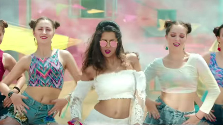 Badi Happening Lagti Ho (Hotel Milan)