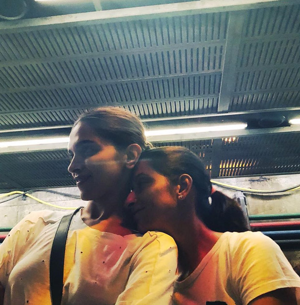 Boyfriend Ranveer Singh captures the cute moment between girlfriend Deepika Padukone and her sister Anisha Padukone