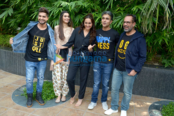 Cast of the film Happy Phirr Bhag Jayegi snapped promoting the film