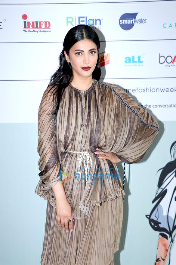 celebs grace lakme fashion week 2018 day 4 11