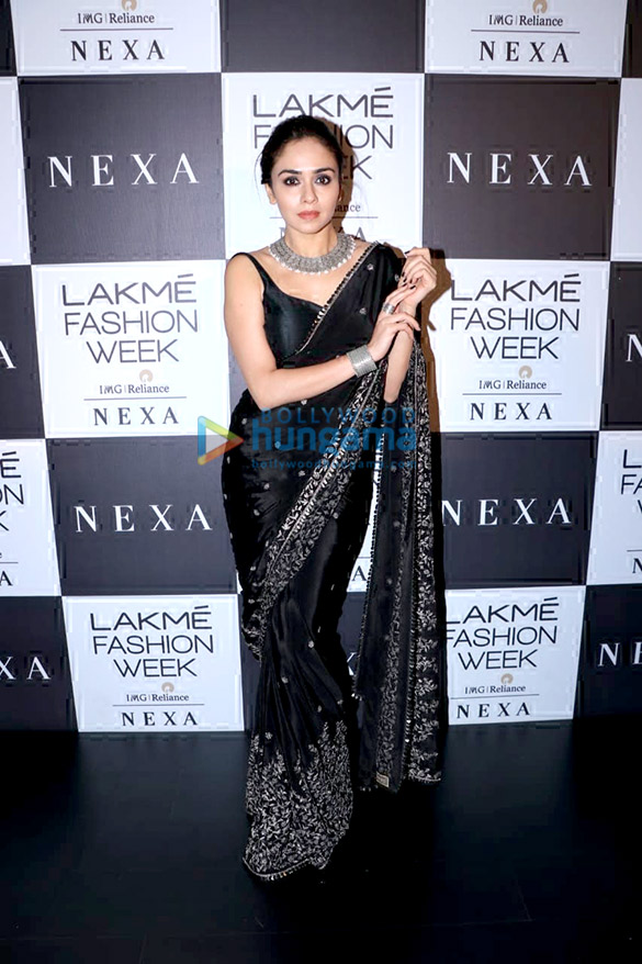 celebs grace lakme fashion week 2018 day 4 12