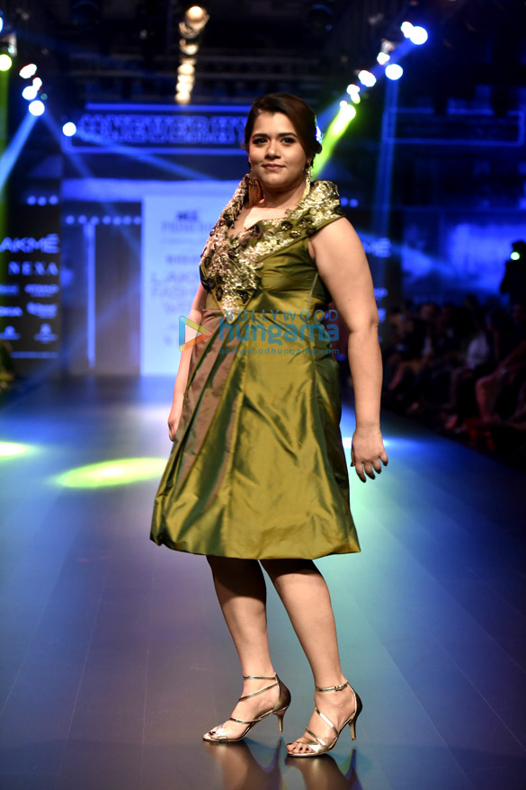 celebs grace lakme fashion week 2018 day 5 24