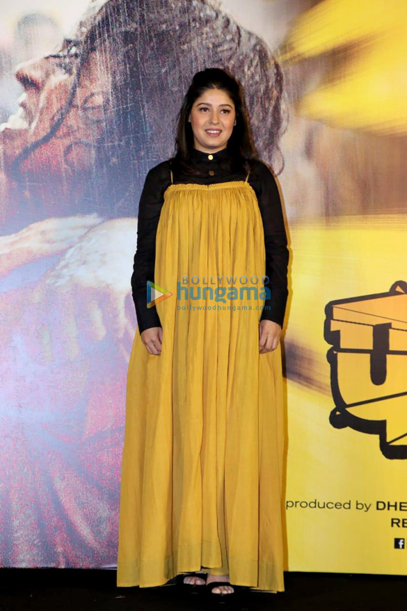 celebs grace the launch of the song balma from the film pataakha 005 3