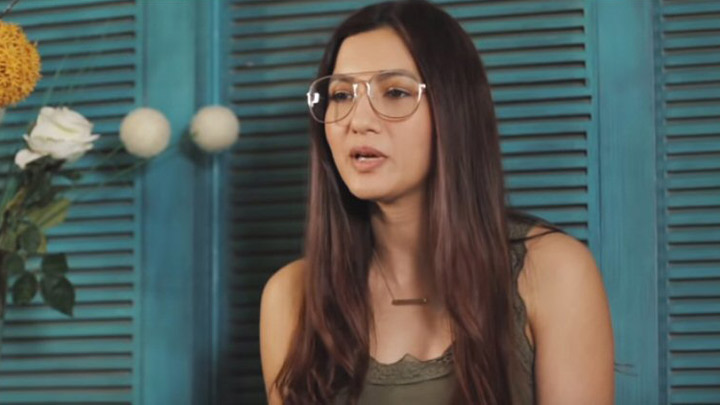 Gauahar Khan SHOWS OFF her fabulous sunglasses collection!