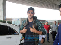 Hrithik Roshan, Pooja Hegde, Shriya Saran and others snapped at the airport