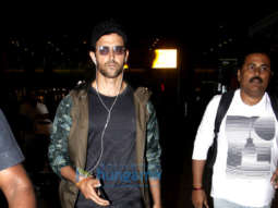 Hrithik Roshan, Sunny Deol and others snapped at the airport