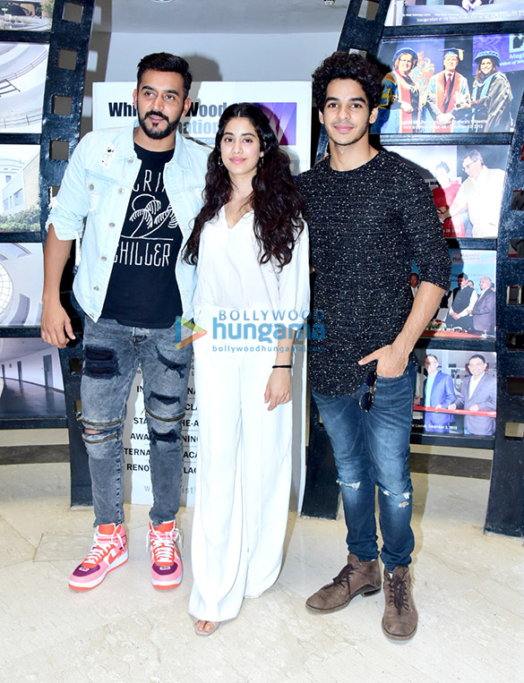 Ishaan Khatter and Janhvi Kapoor snapped at Whistling Woods International