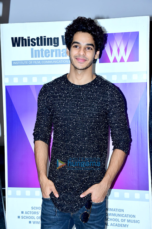 ishaan khatter and janhvi kapoor snapped at whistling woods 4