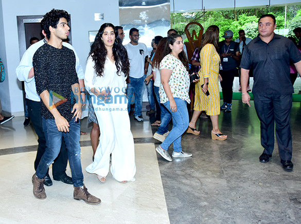 ishaan khatter and janhvi kapoor snapped at whistling woods 5