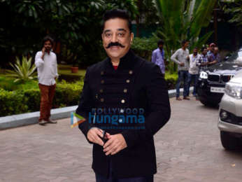 Kamal Haasan snapped promoting his film Vishwaroopam 2 on sets Indian Idol 10