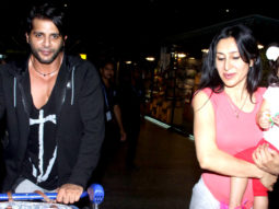 Karanvir Bohra & family spotted at the airport