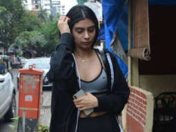 Khushi Kapoor snapped at Farmers’ Cafe