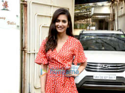 Kriti Kharbanda spotted at Sunny Super Sound in Juhu