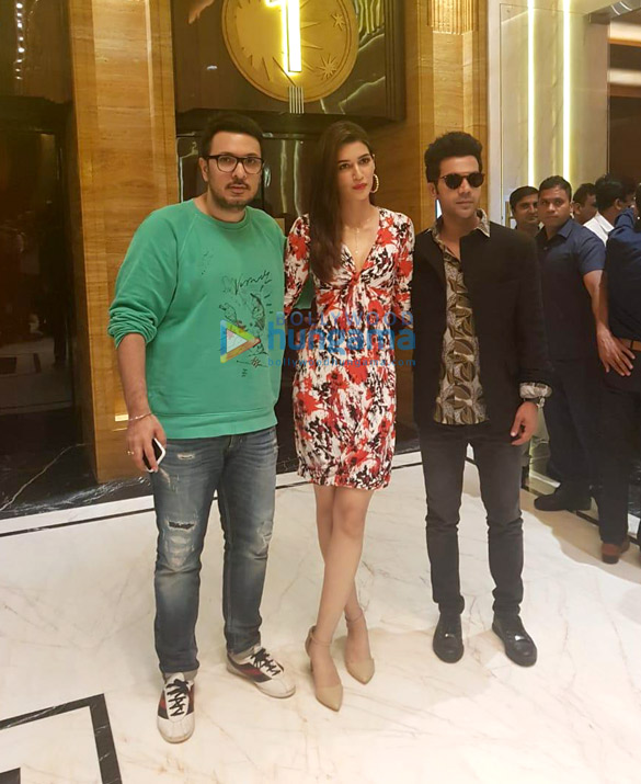 kriti sanon rajkummar rao launch stree song aao kabhi haveli pe in delhi 1