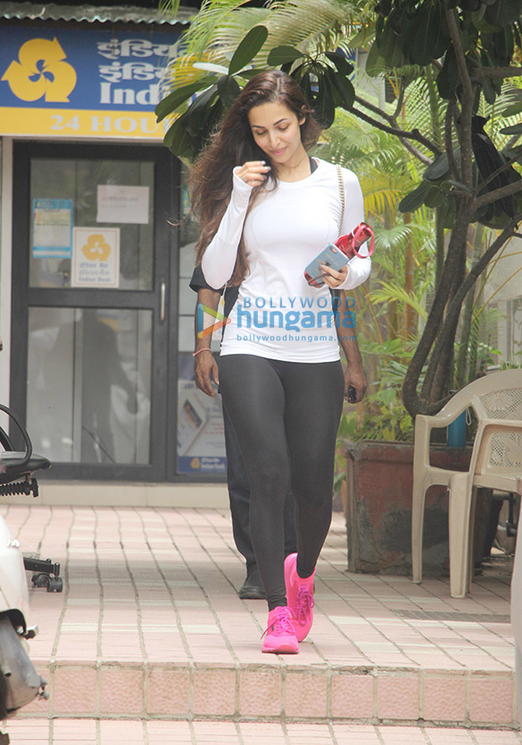 malaika arora spotted at the gym in bandra 3 9