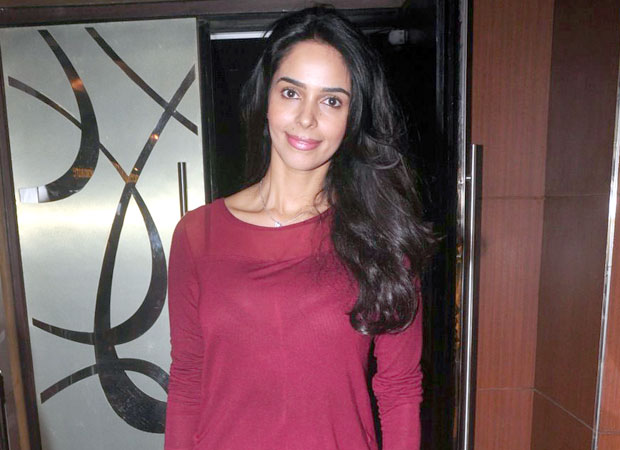 Mallika Sherawat supports a massive plant based nutritional tour in medical schools across India Mallika Sherawat supports a massive plant based nutritional tour in medical schools across India