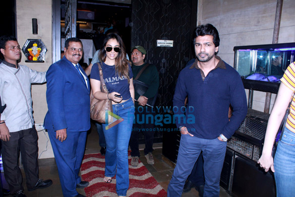 nikhil dwivedi and sean christopher spotted in juhu 2
