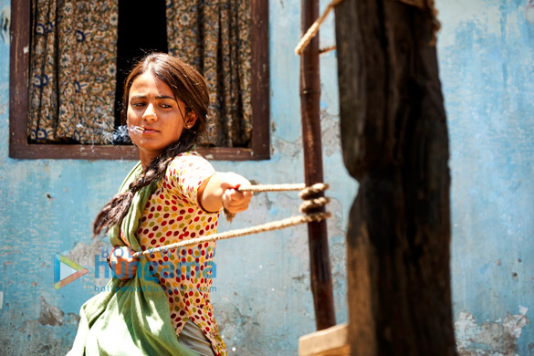 pataakha 005 2