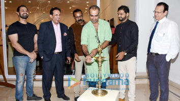 Ranvir Shorey, Parvez Damania & Ashok Dhamankar grace Vishwa Sahni and Sonu Gupta’s solo art shows