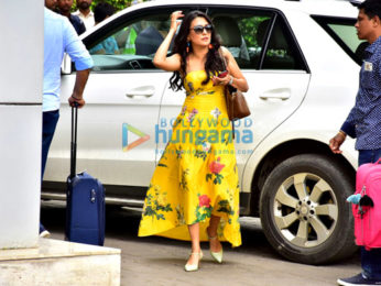 Salman Khan, Aayush Sharma, Warina Hussain and others snapped at the Kalina airport