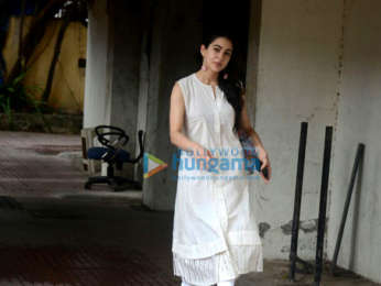 Sara Ali Khan snapped at the gym in Khar
