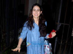 Sara Ali Khan snapped at yoga class in Bandra