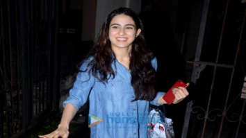 Sara Ali Khan snapped at yoga class in Bandra