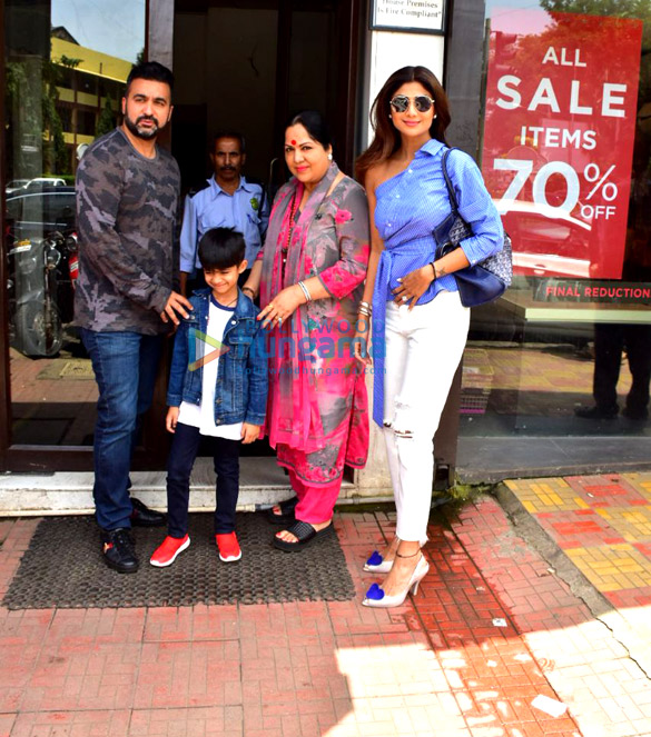 Shilpa Shetty snapped with family at Bastian in Bandra