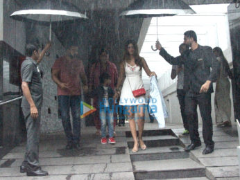 Shilpa Shetty snapped with family at Hakkasan in Bandra