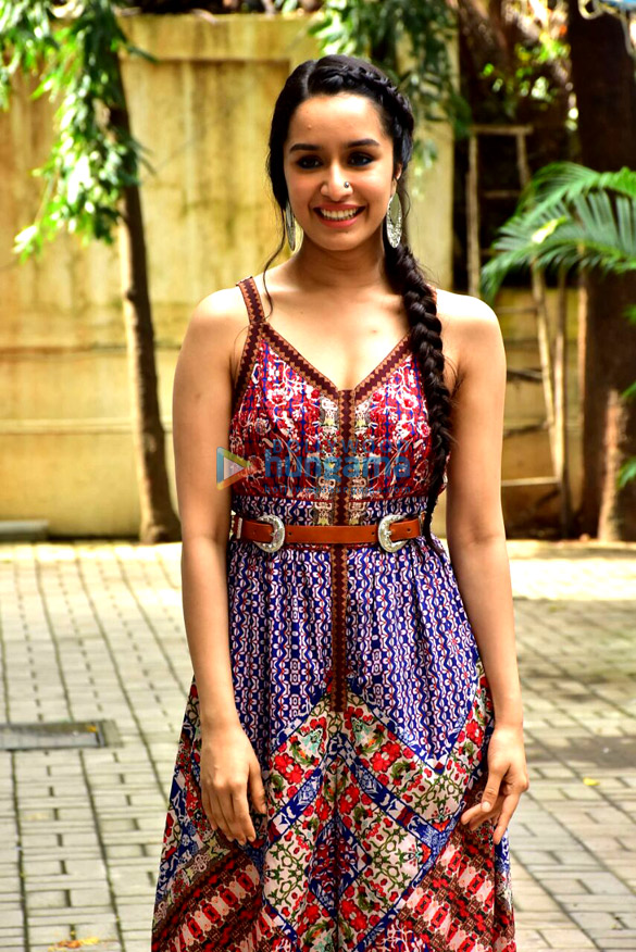 shraddha kapoor and rajkummar rao spotted at maddock films office 3